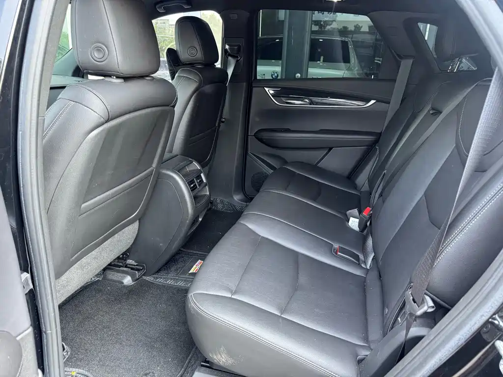 Cadillac XT5 — миниатюра 4