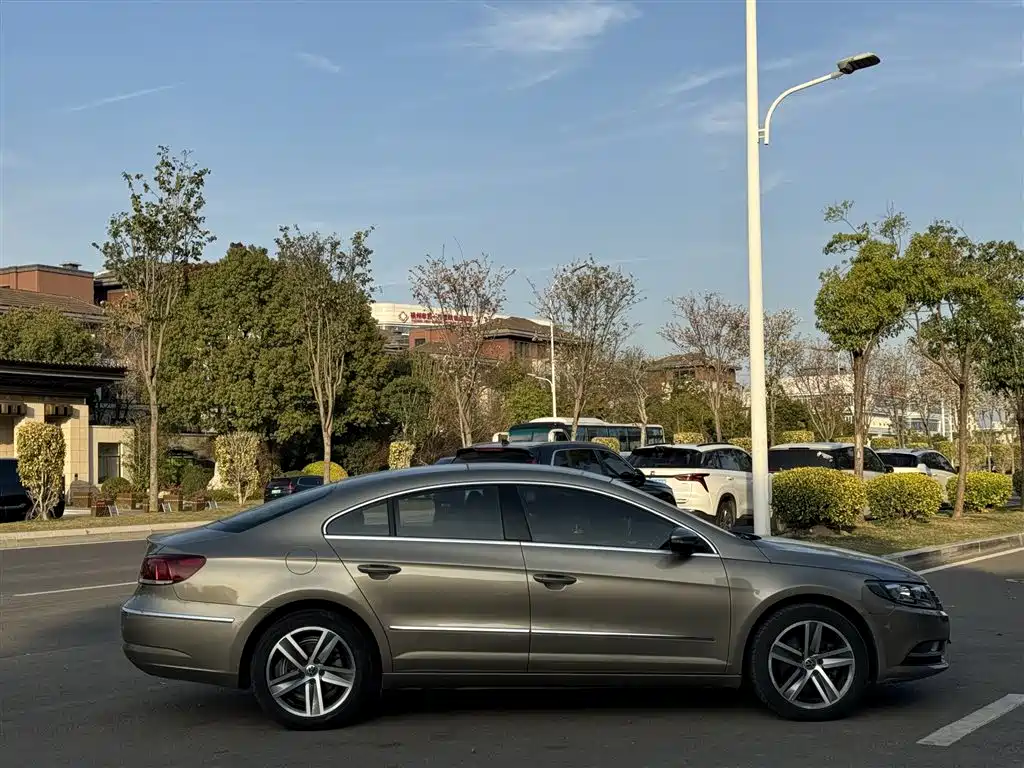 Volkswagen CC — миниатюра 14