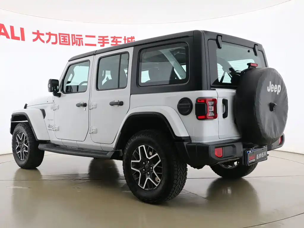 Jeep Wrangler — миниатюра 14