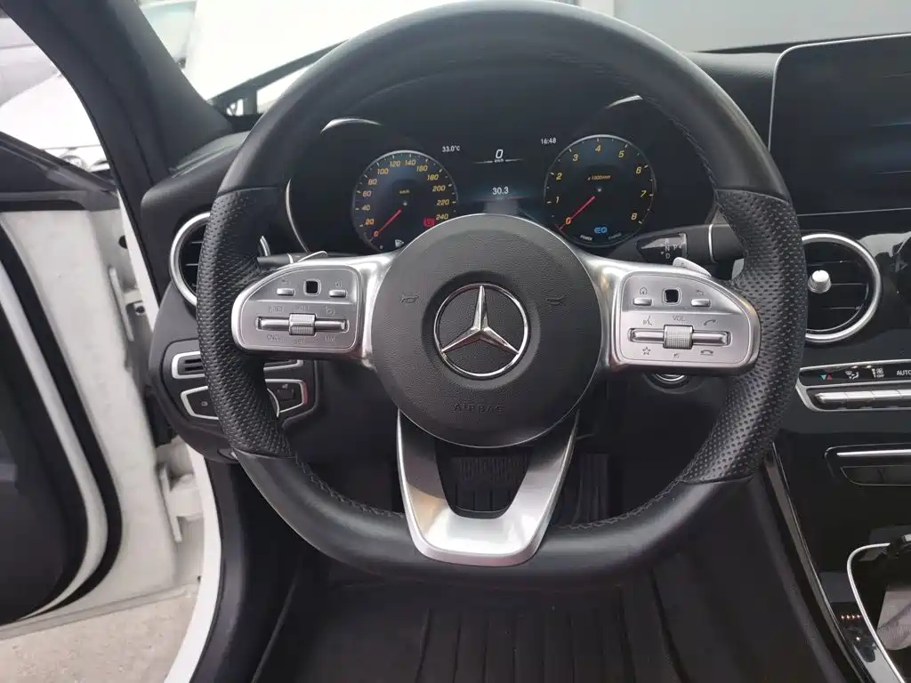 Mercedes-Benz C-Class — миниатюра 3