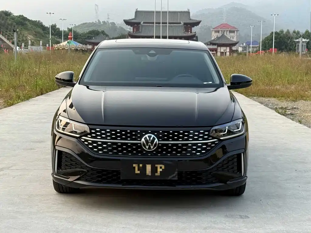Volkswagen Lavida — миниатюра 2