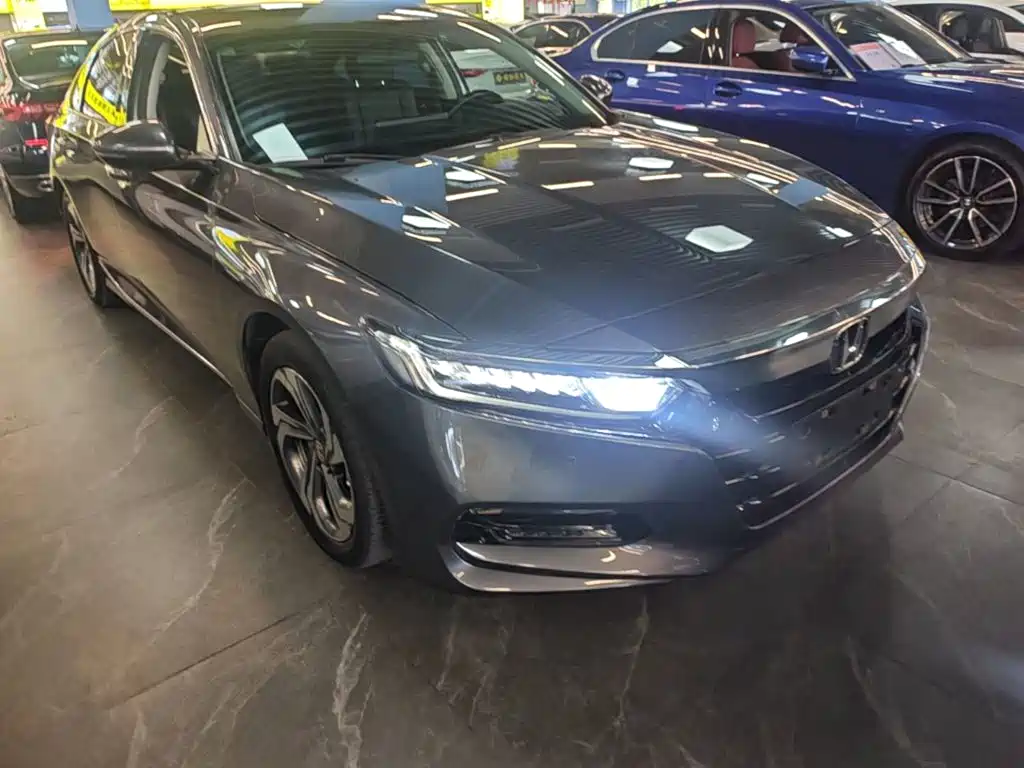 Honda Accord — миниатюра 4