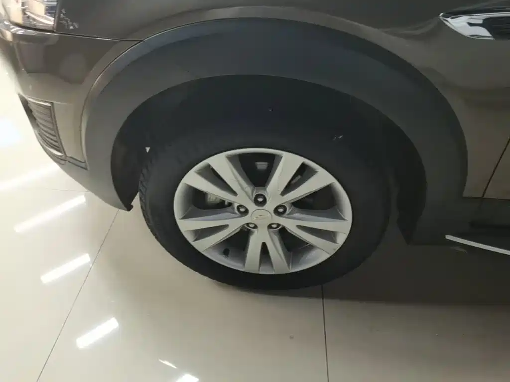 Chevrolet Captiva — миниатюра 23