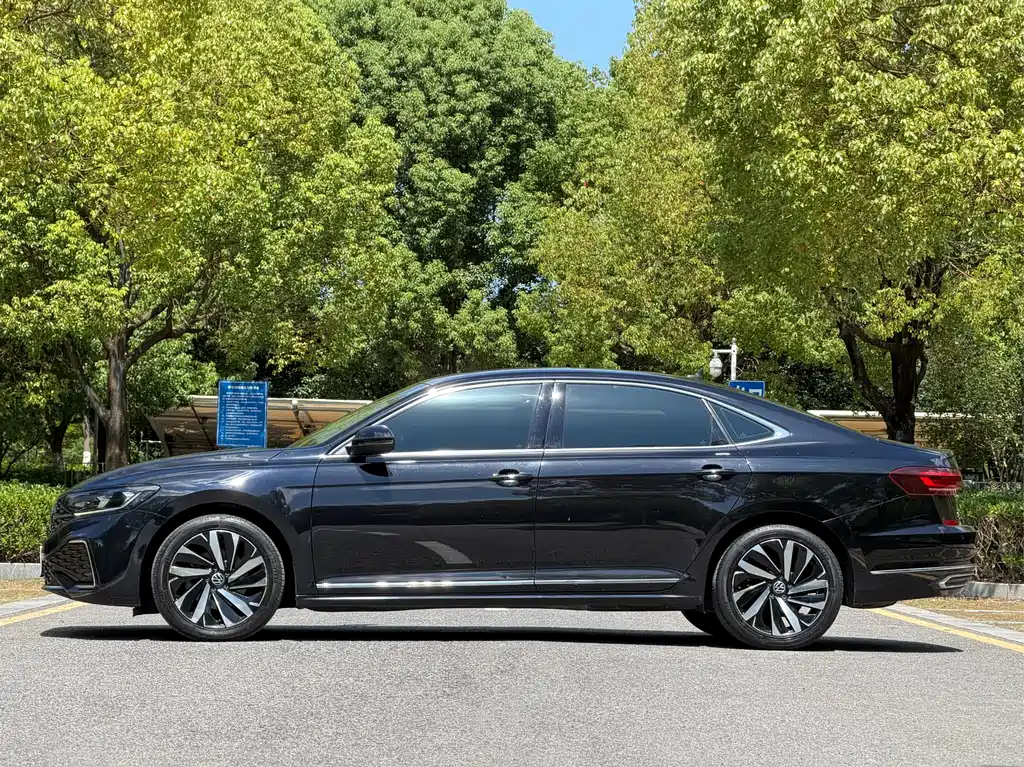 Volkswagen Passat — миниатюра 5