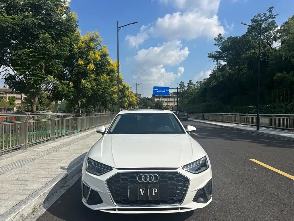 Audi A4L — миниатюра 2