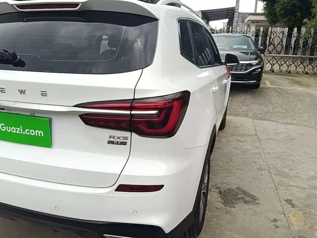Roewe RX5 — миниатюра 8