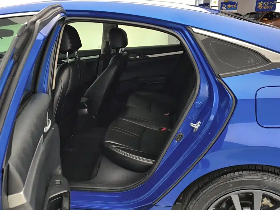 Honda Civic — миниатюра 11