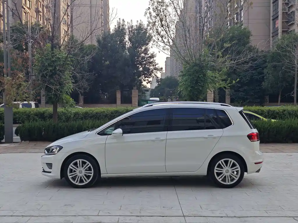 Volkswagen Golf · 2016 280TSI AT Flagship