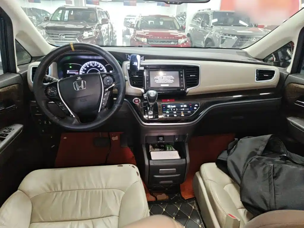 Honda Odyssey — миниатюра 10