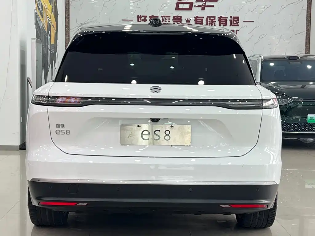 NIO ES8 — миниатюра 5