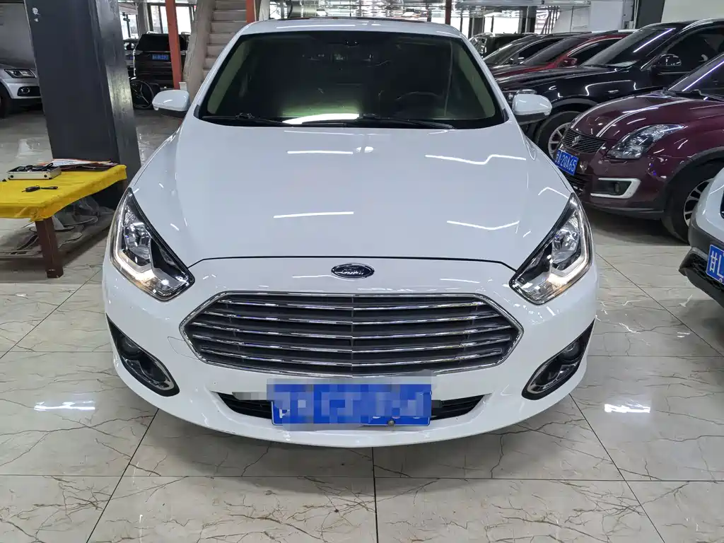 Ford Escort — миниатюра 2