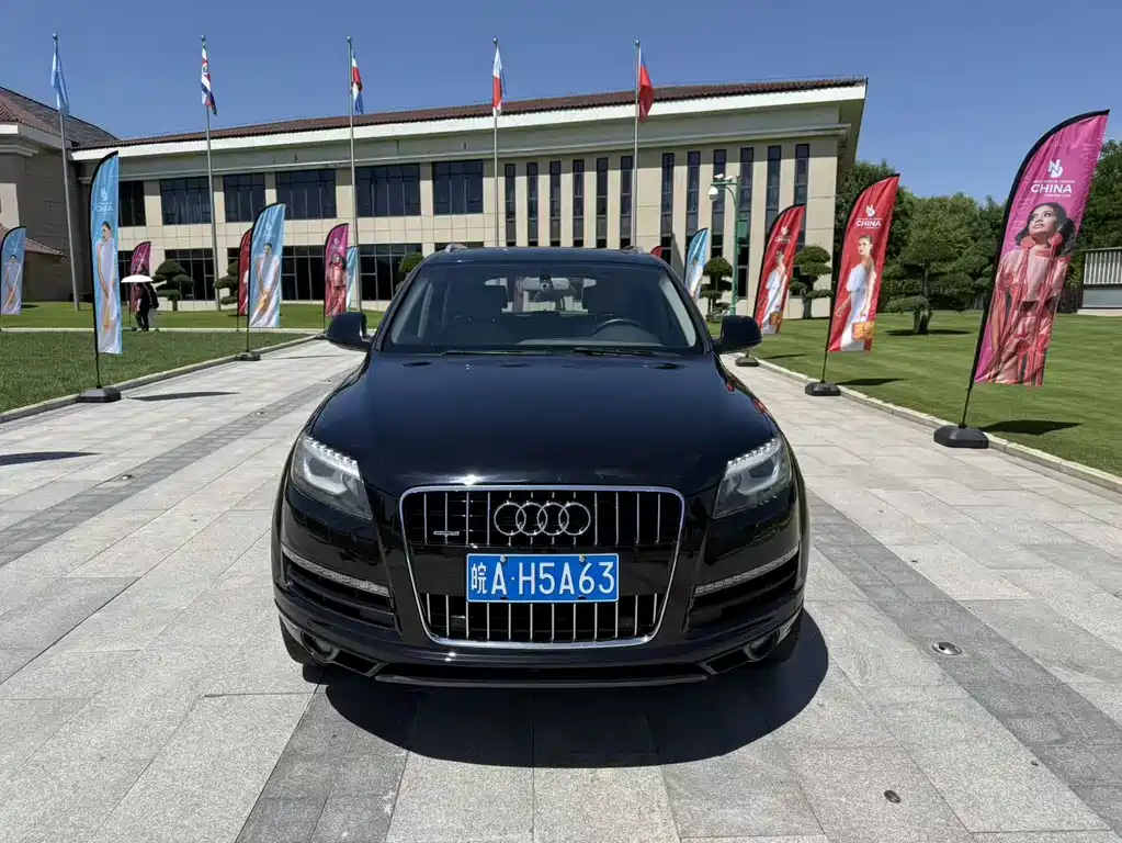 Audi Q7 2011 3.0 TFSI Comfort (245kW