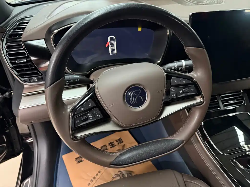 BYD Han — миниатюра 10