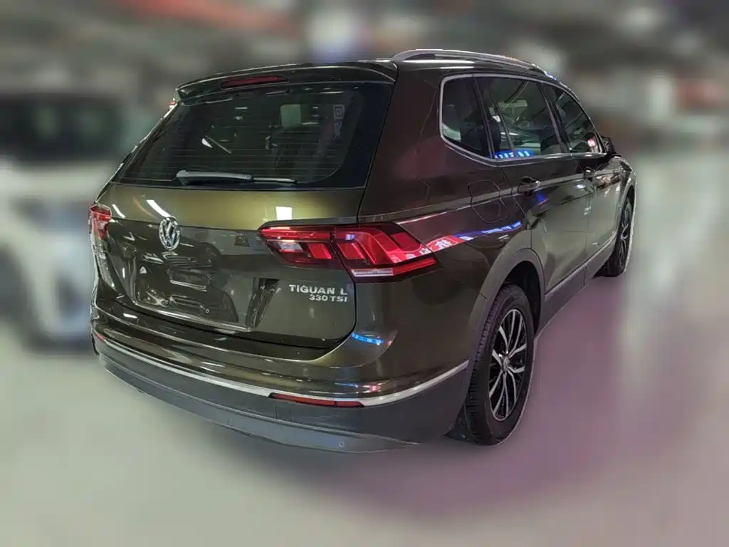 Volkswagen Tiguan L — миниатюра 10