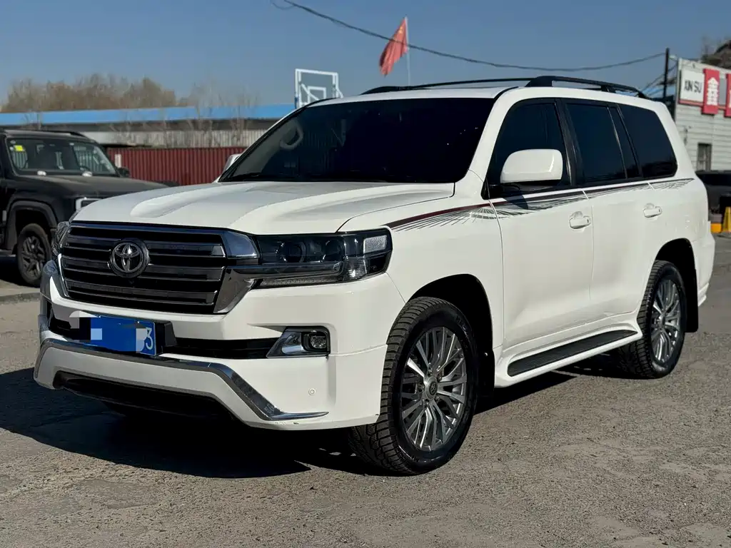 Toyota Land Cruiser 2010
