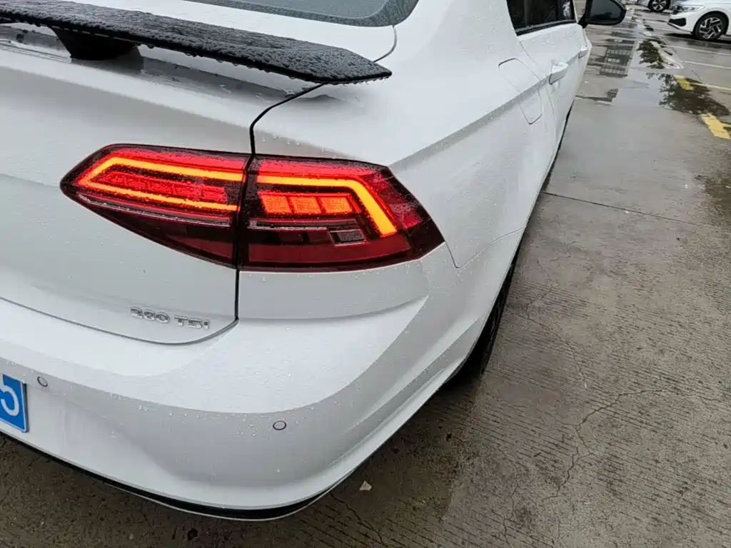 Volkswagen Lamando — миниатюра 8
