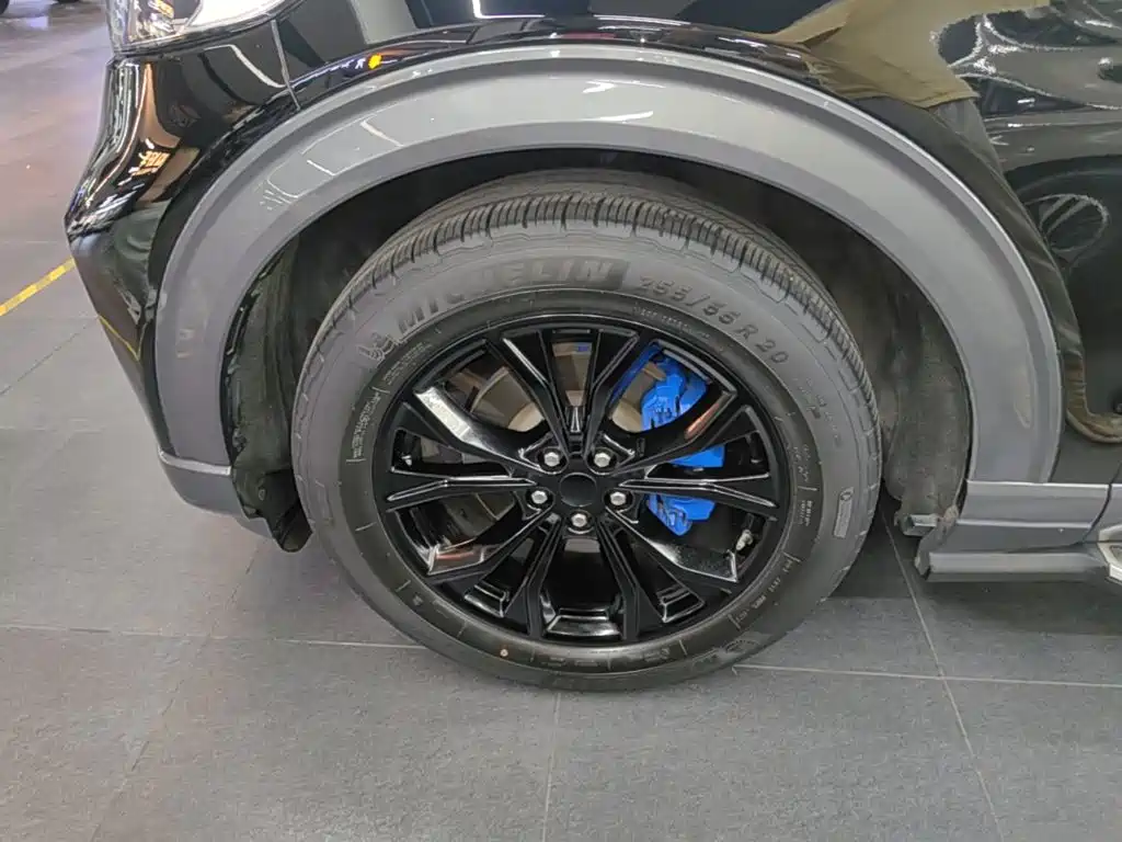Ford Explorer — миниатюра 23