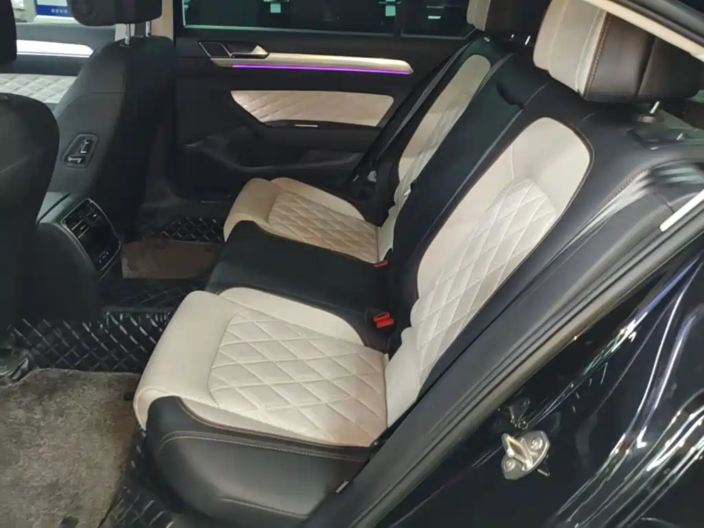 Volkswagen Magotan — миниатюра 17