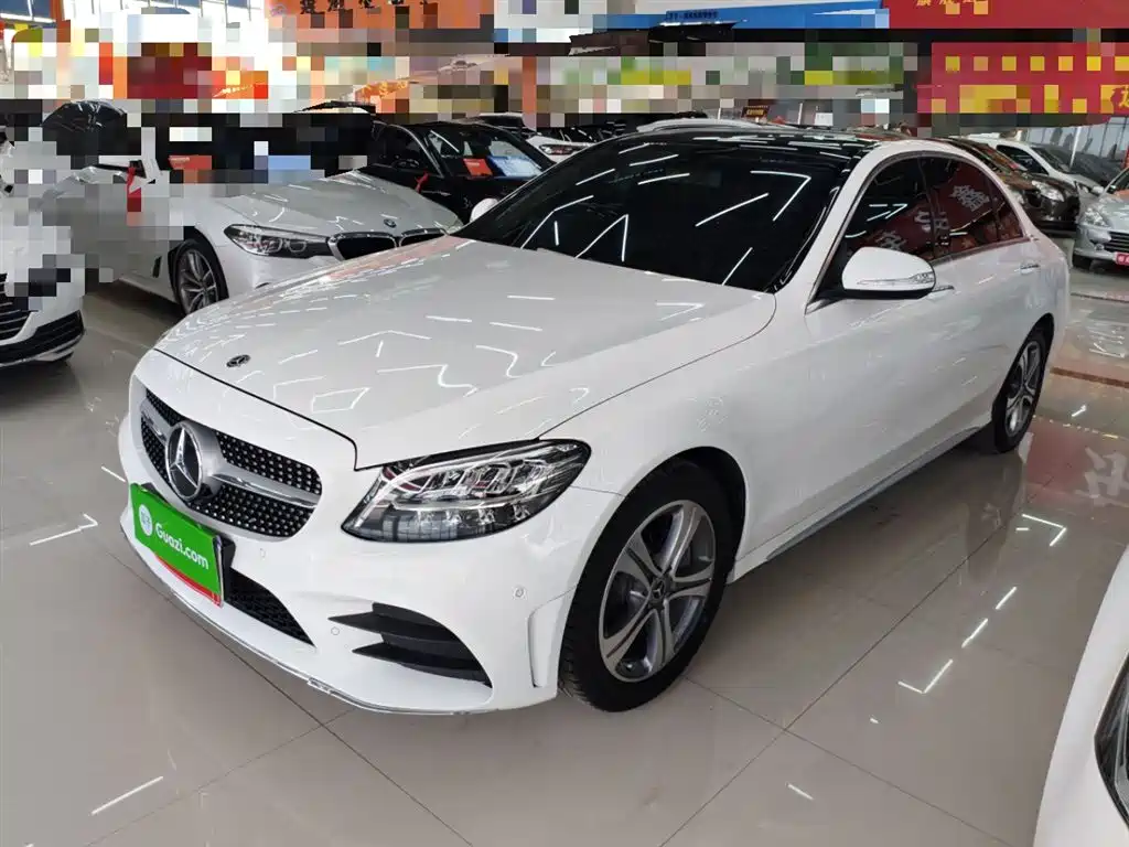 Mercedes-Benz C-Class 2020