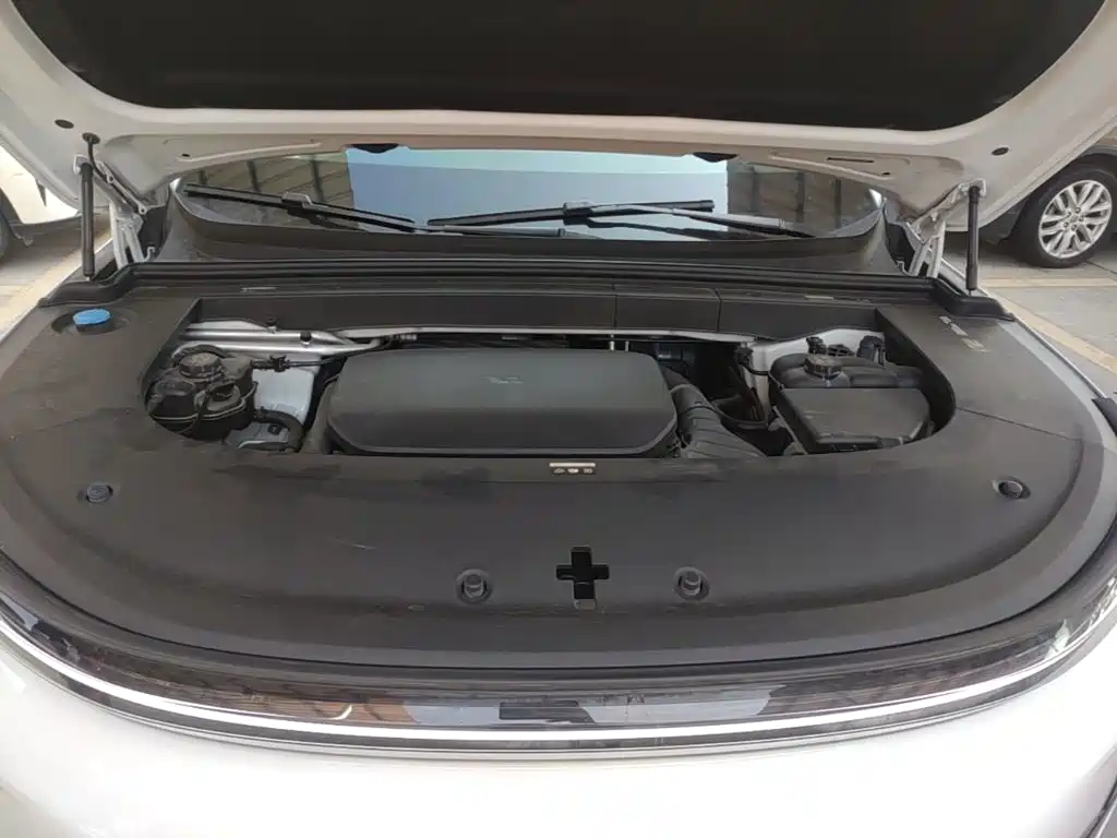 Li Auto Li L6 — миниатюра 20