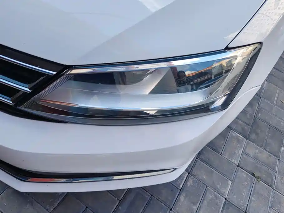 Volkswagen Sagitar — миниатюра 5
