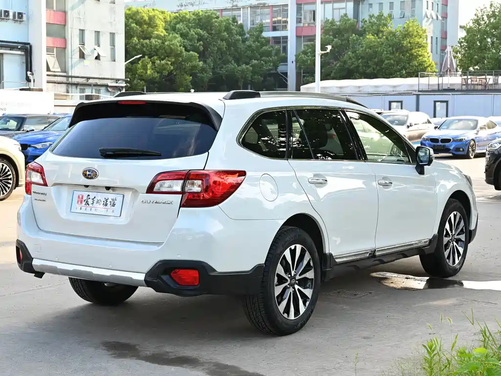 Subaru Outback — миниатюра 7