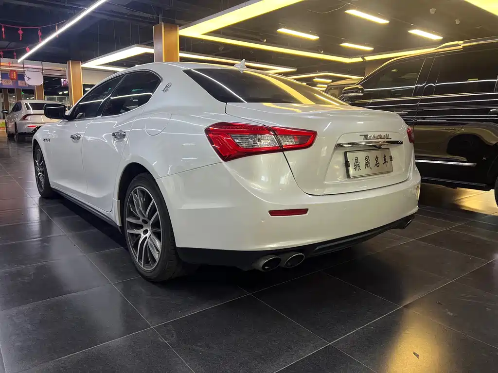 Maserati Ghibli — миниатюра 7