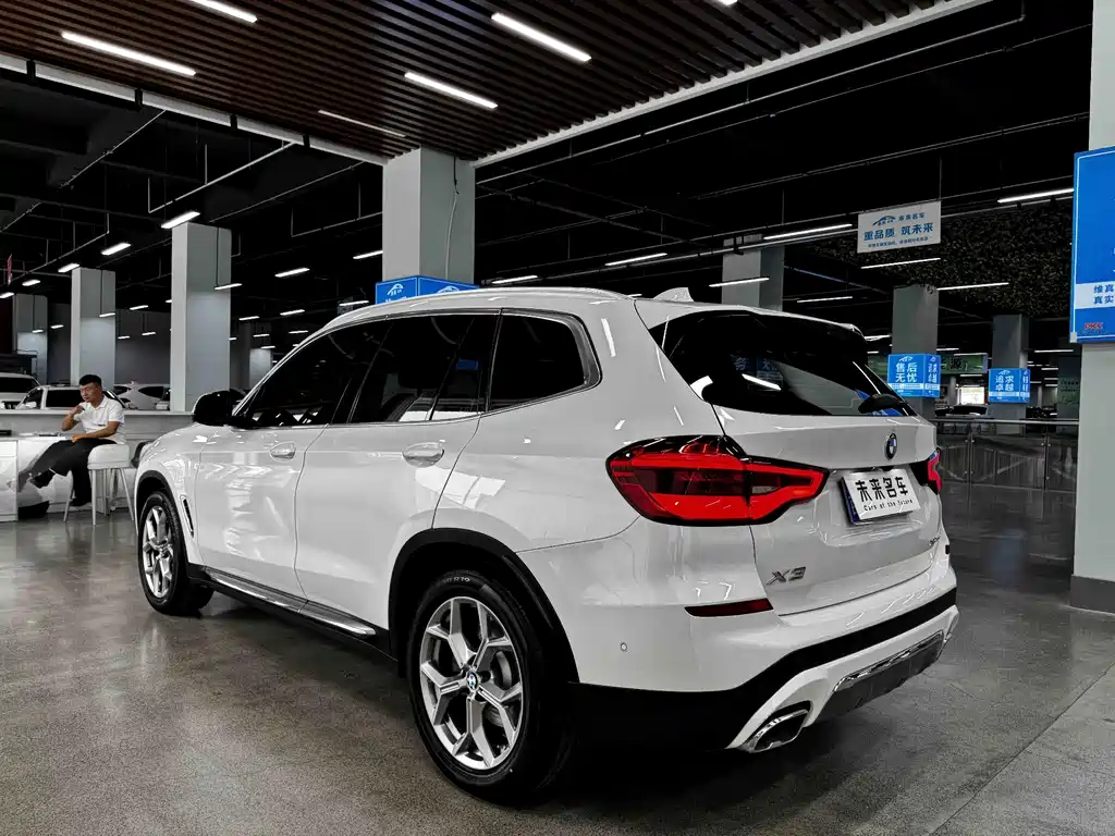 BMW X3 — миниатюра 14