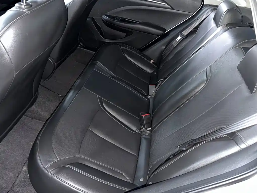 Buick Excelle — миниатюра 11