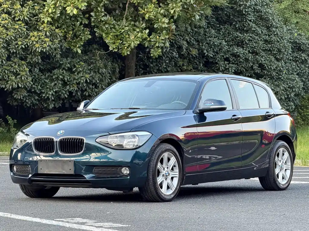BMW 1 Series (Import)