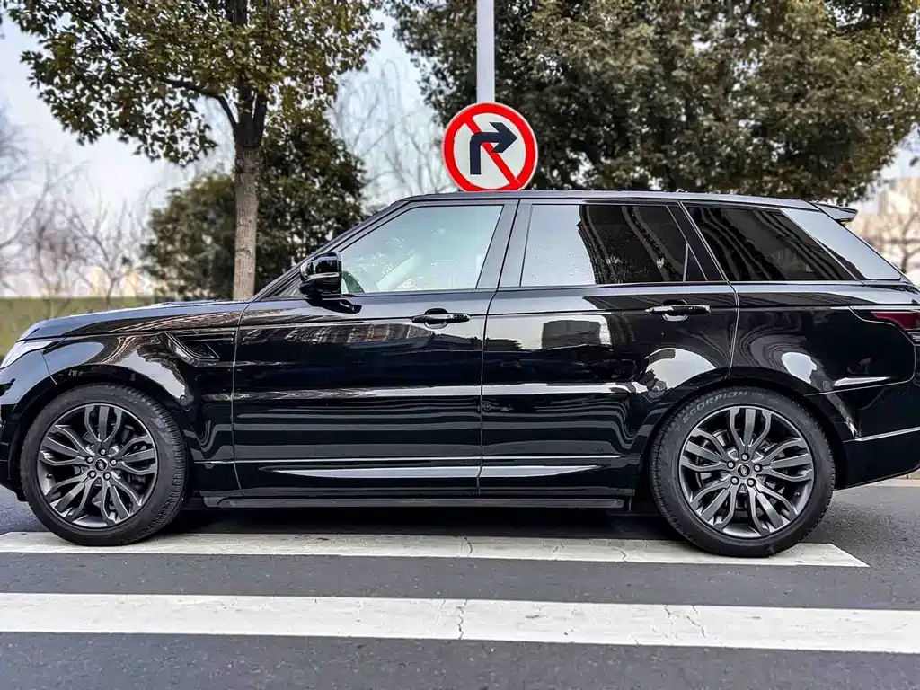 Land Rover Sport — миниатюра 3