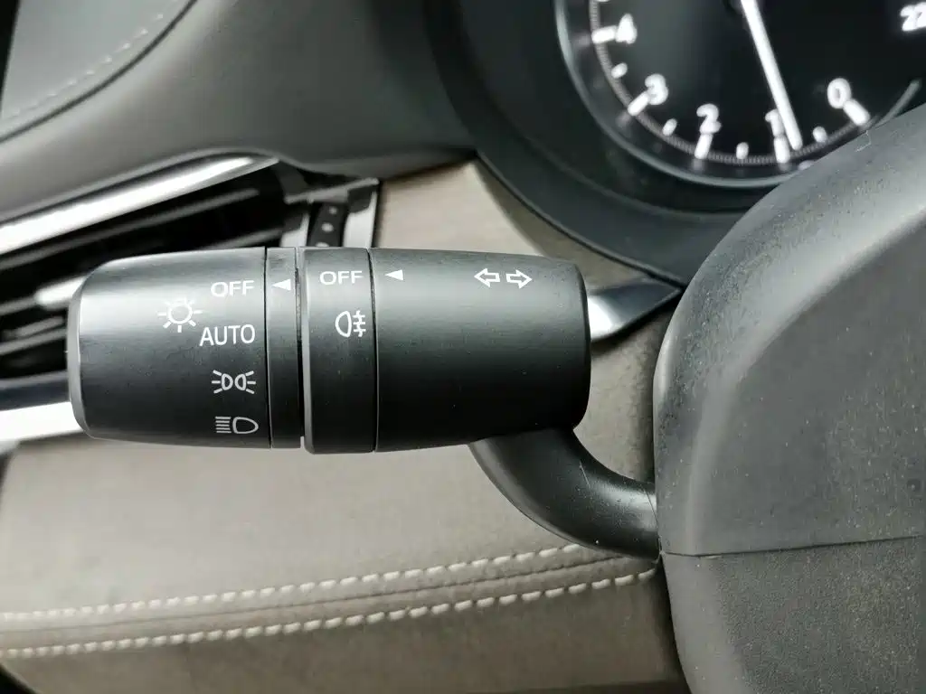 Mazda Atenza — миниатюра 21