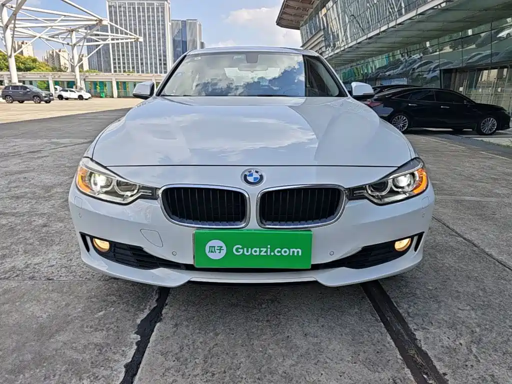 BMW 3 Series — миниатюра 3