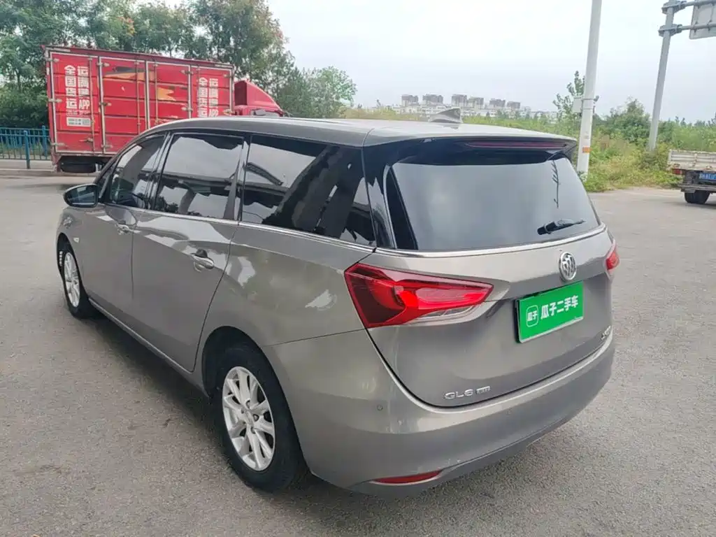 Buick GL6 — миниатюра 5