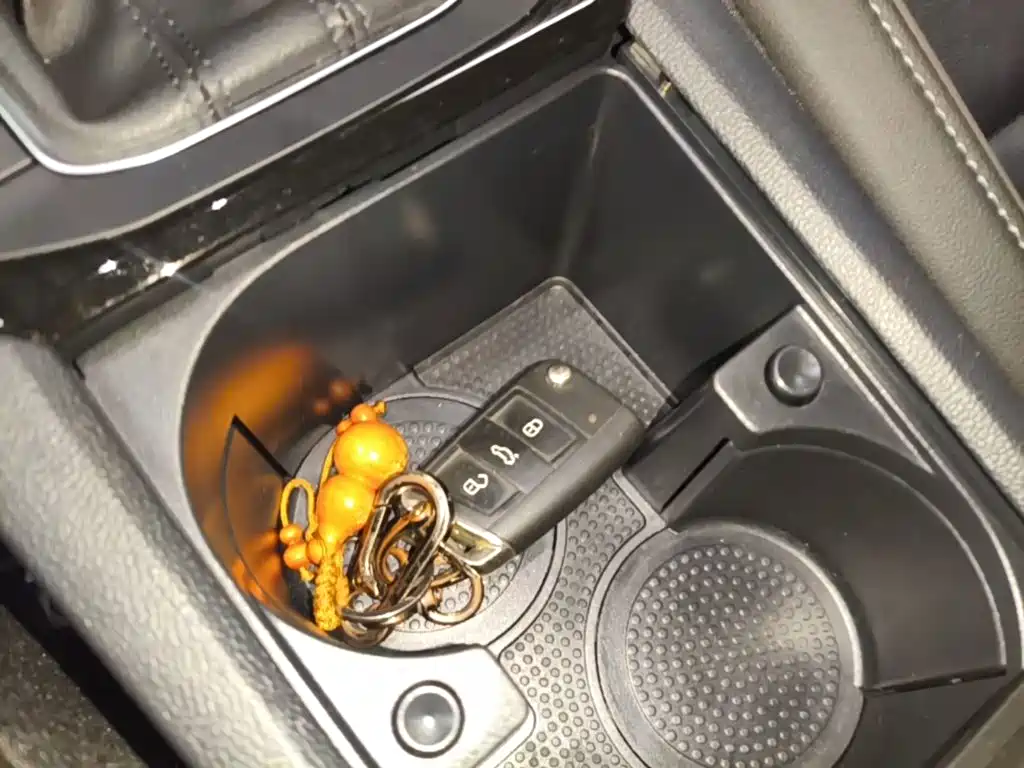 Volkswagen Sagitar — миниатюра 9