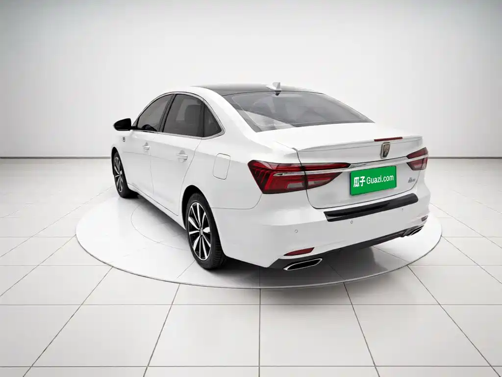 Roewe i6 Classic — миниатюра 5