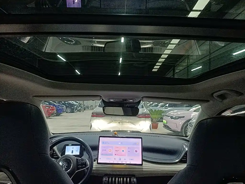 BYD Yuan Plus — миниатюра 18