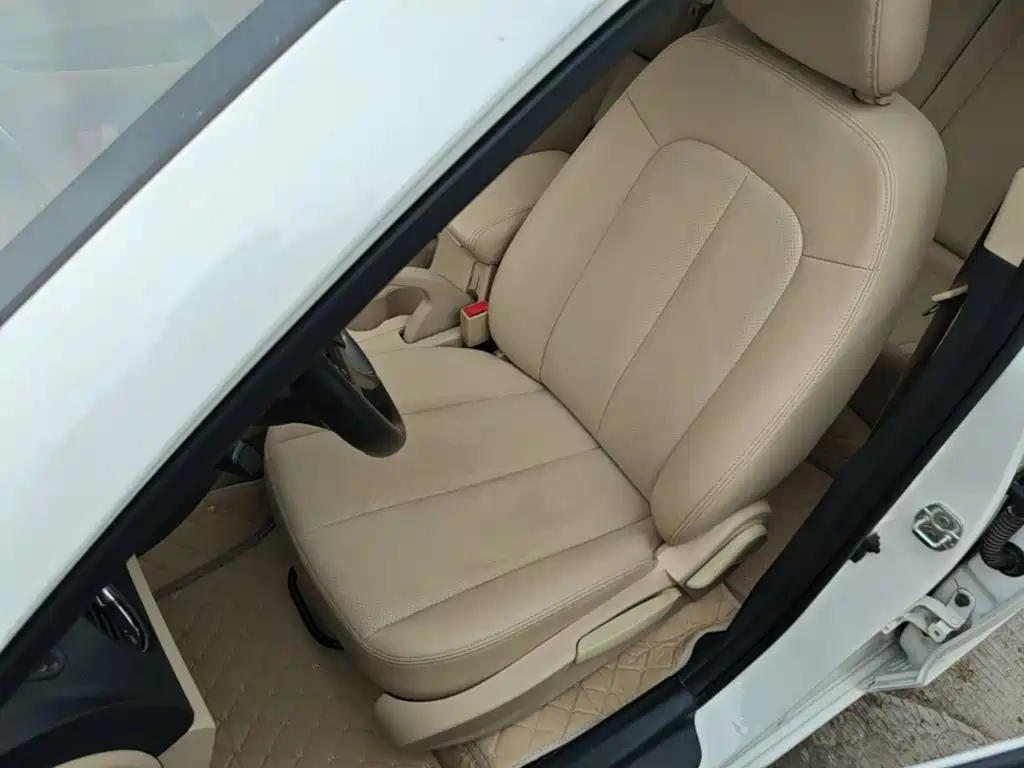 Changan Eado — миниатюра 15