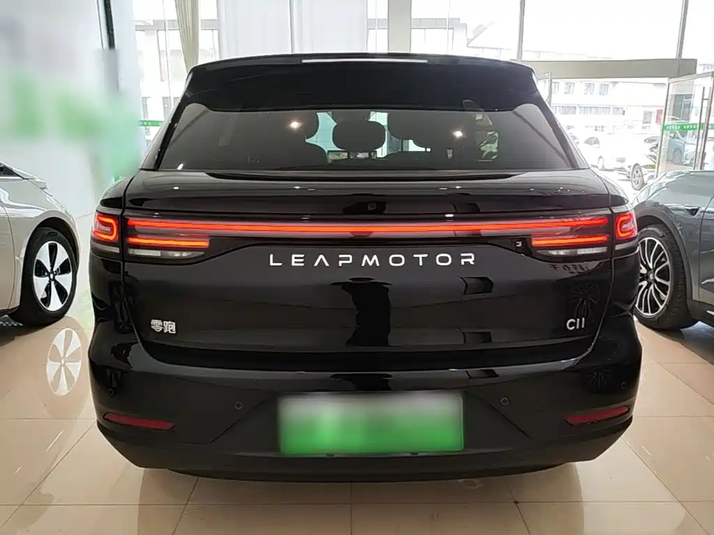 Leapmotor Leapmotor C11 — миниатюра 6