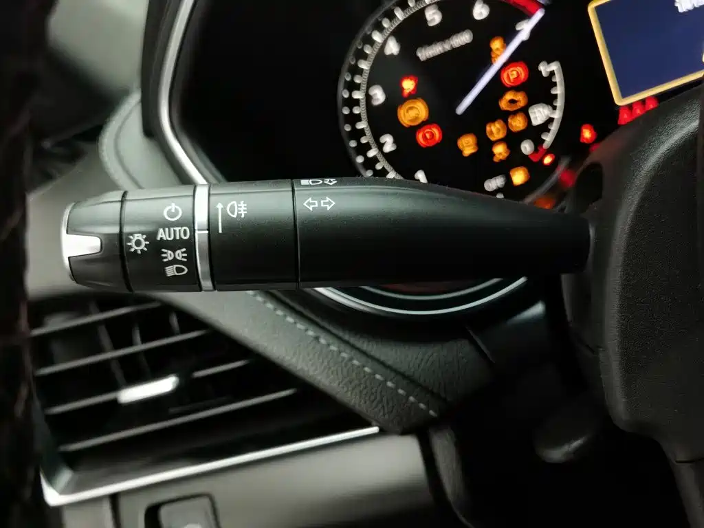Cadillac CT5 — миниатюра 21