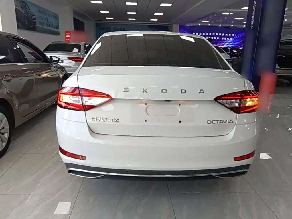 Skoda Octavia — миниатюра 6