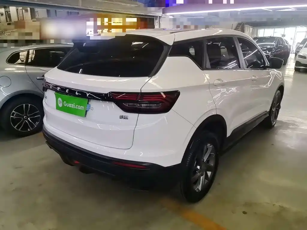 Geely Binyue — миниатюра 7