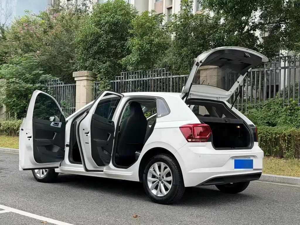 Volkswagen Polo — миниатюра 4