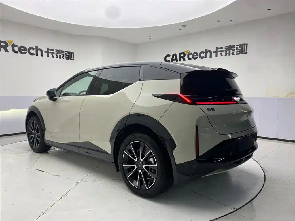 Zeekr X 2025 мест