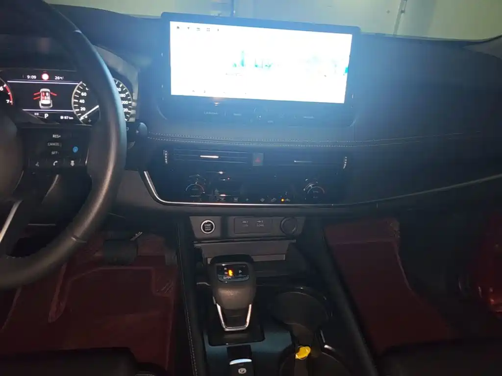 Nissan X-Trail — миниатюра 13