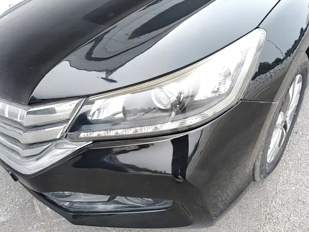 Honda Accord — миниатюра 24