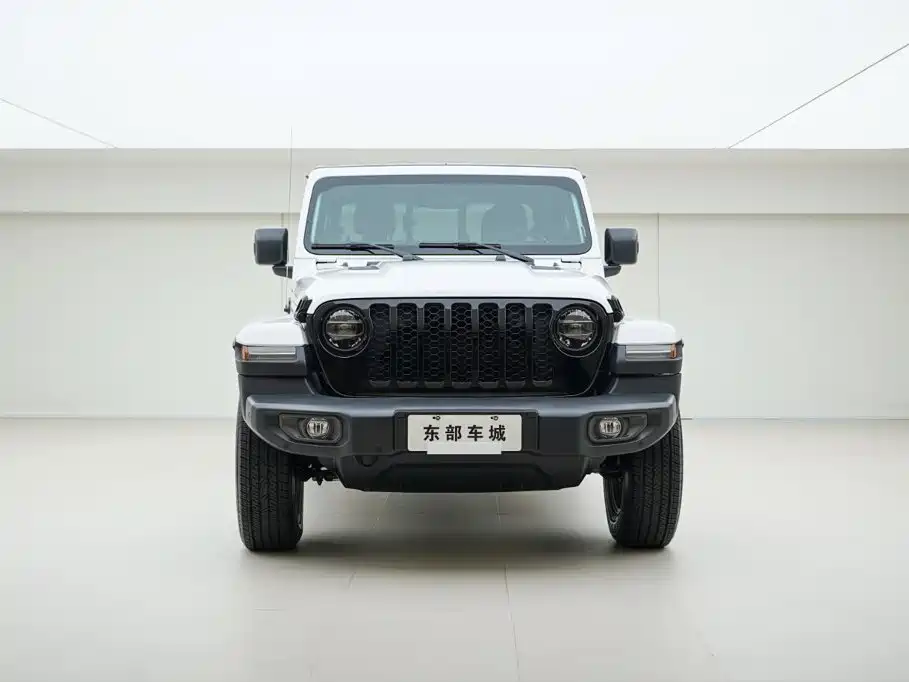Jeep Gladiator — миниатюра 2