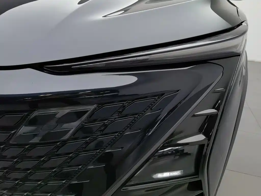 Changan UNI-T — миниатюра 7