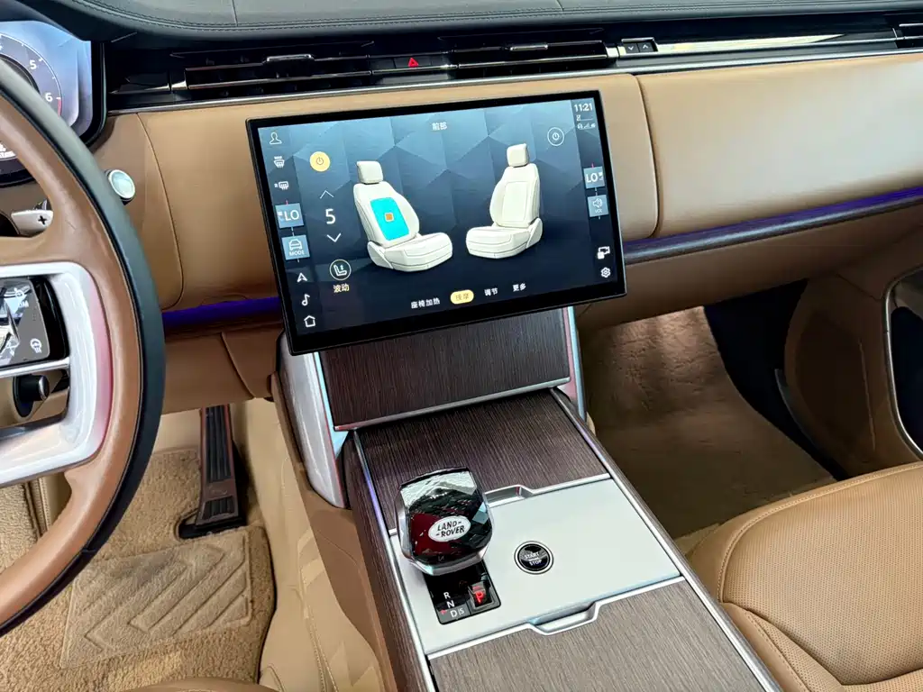 Land Rover Range Rover — миниатюра 15