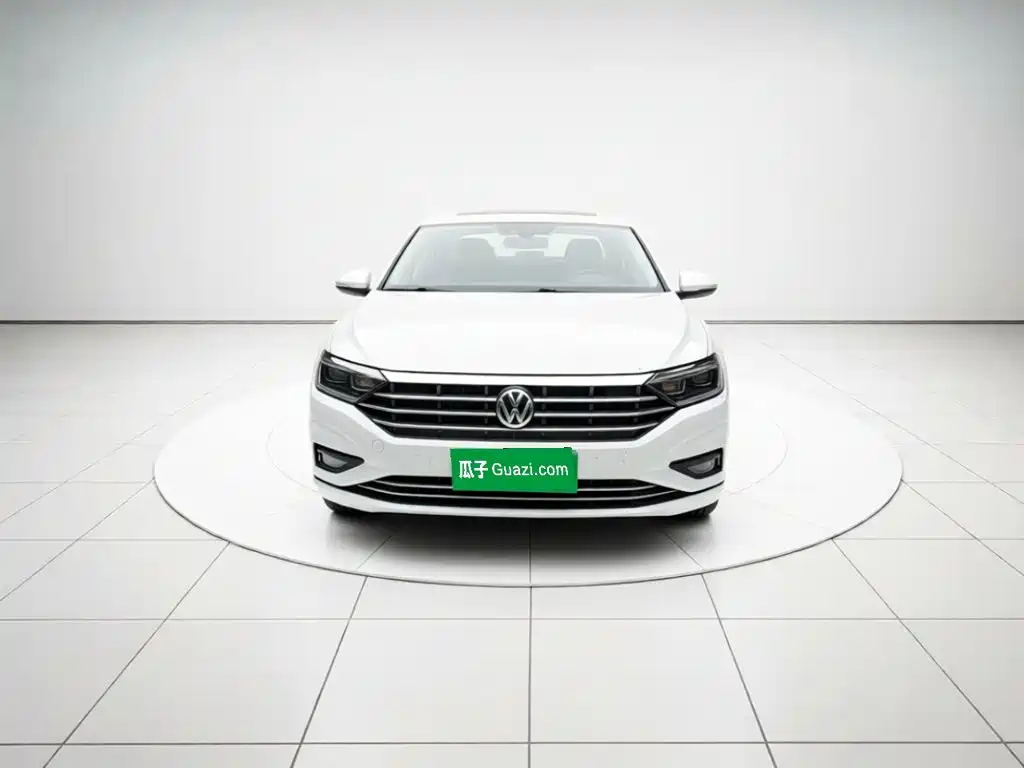 Volkswagen Sagitar — миниатюра 2